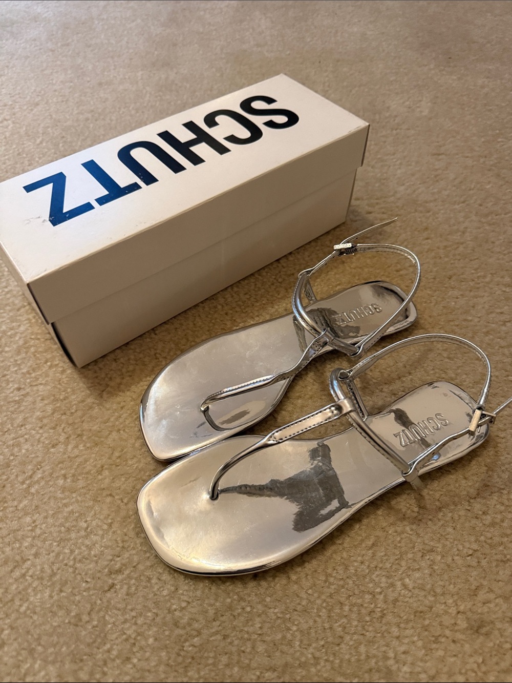 SCHUTZ Silver Eisha Metallic Leather T-Strap Sandals NWT 7.5